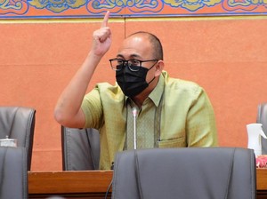 Sempat Debat Panas, Andre Rosiade Tantang Bahlil Audit Kebutuhan Semen