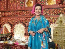 Elly Kasim Sang Ratu Lagu Minang: Perjalanan Karier, dan Lirik Lagu Populer