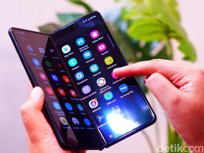 Galaxy Z Fold 3