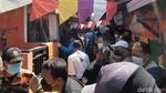 Momen Evakuasi Korban Rumah Ambruk di Surabaya