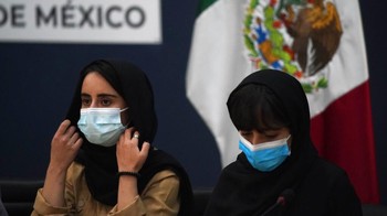 Kami memberikan sambutan paling hangat di Meksiko untuk kalian, kata Deputi Menteri Luar Negeri Meksiko, Martha Delgado, dalam konferensi pers di bandara internasonal Mexico City. Foto: AP Photo/Eduardo Verdugo
