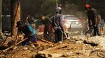 Proyek Perbaikan Trotoar yang Bikin Macet dan Debu