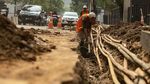 Proyek Perbaikan Trotoar yang Bikin Macet dan Debu