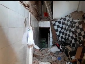 Polisi Sebut Lantai 2 Rumah yang Ambruk dari Kayu, Bukan Cor