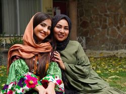 Sosok Influencer Cantik Afghanistan yang Kini Ketakutan