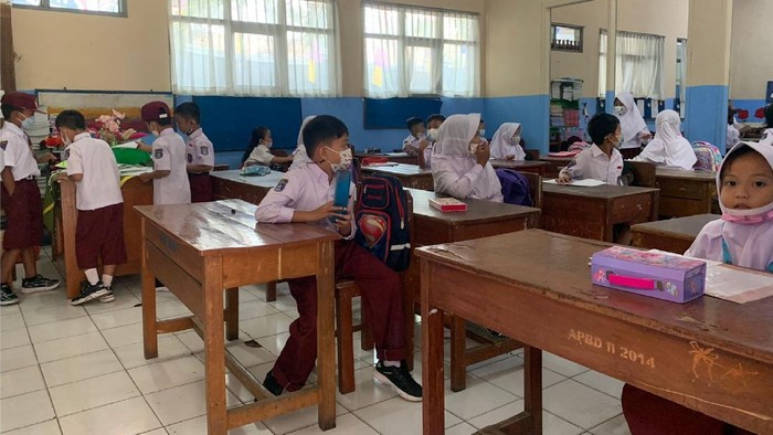 Siswa SD di Cianjur mulai Sekolah tatap muka pekan ini