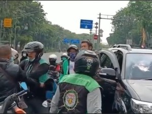 Viral Cekcok Ojol Vs Pemobil Fortuner di Gunung Sahari, Bikin Lalin Macet