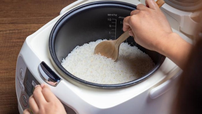 TKW Curhat Sulit Makan karena Majikan  Simpan Daging Babi di Rice Cooker