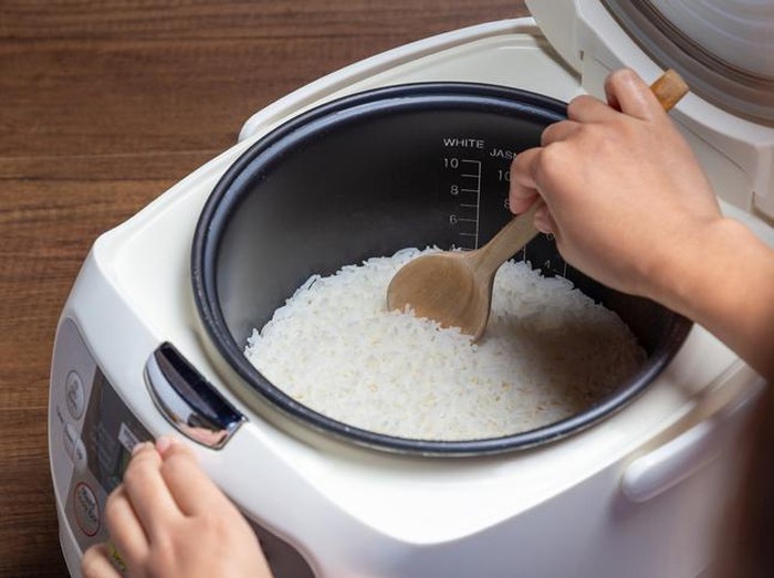 TKW Curhat Sulit Makan karena Majikan  Simpan Daging Babi di Rice Cooker