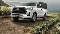 Toyota Hilux GR Sport Meluncur: Tampang Gahar, Harga Mulai Rp 390 Juta