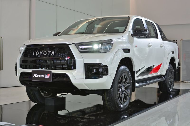 Toyota Hilux Revo GR Sport 4x4