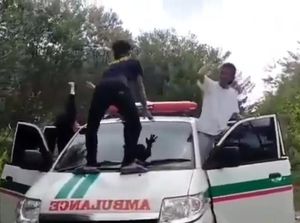 6 Mahasiswa IAIN Palangka Raya Joget-Panjat Ambulans Akan Disidang Etik