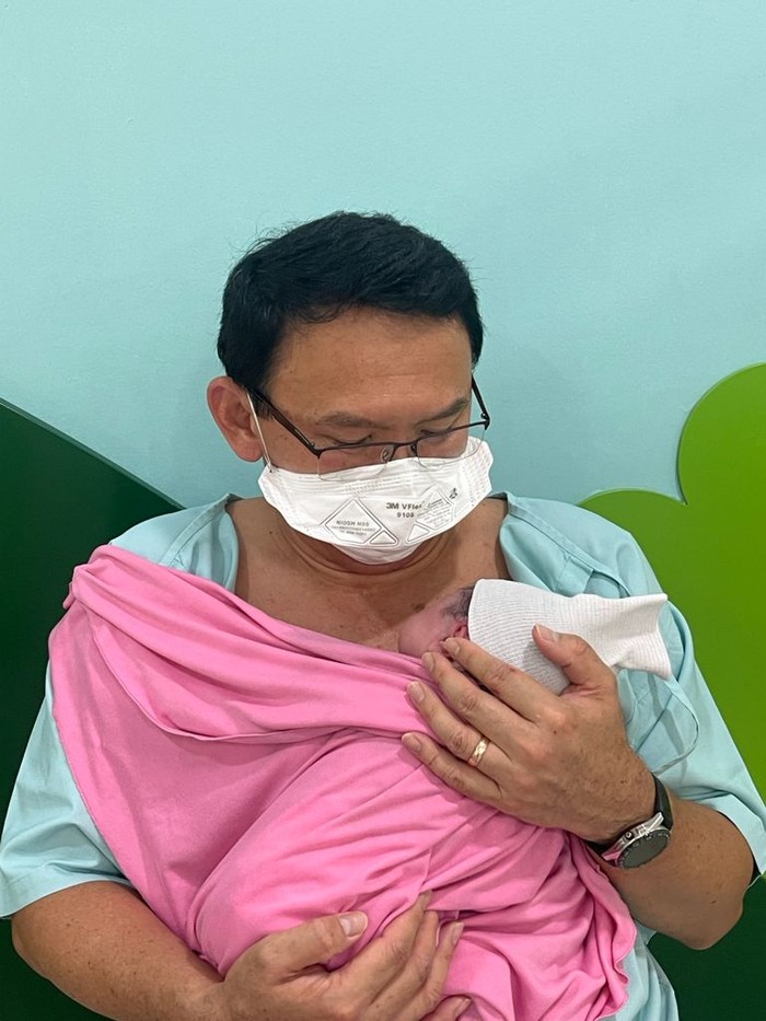 Ahok dan putrinya Sarah Eliana Purnama Ahok dan putrinya Sarah Eliana Purnama