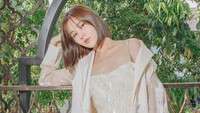 Pernah juga Aom Sushar Manaying main diadaptasi Thailand dari serial Full House. Dia memerankan karakter yang dalam versi Korea dimainkan Song Hye Kyo. (Foto: dok. Instagram @aom_sushar) 
