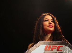 Khabib Dikritik Gara-gara Omongannya Soal Gadis Ring