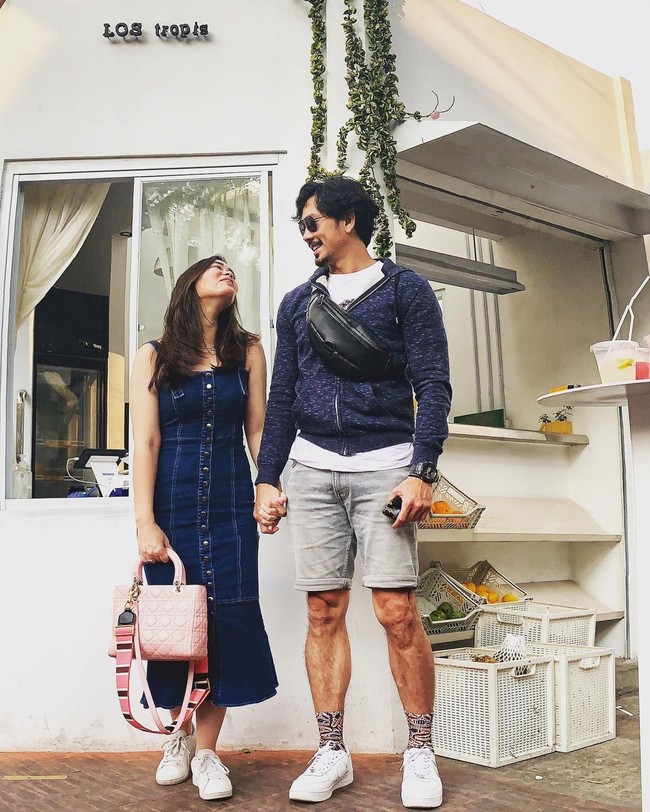 Pasangan ini kerap memamerkan mesra berdua di Instagram. Terutama saat traveling bersama. (Foto: Instagram @oliviasumargo)