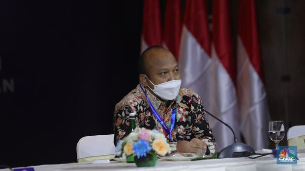 Direktur Eksekutif INDEF, Tauhid Ahmad di acara Sarasehan 100 Ekonom  (CNBC Indonesia/Tri Susilo)