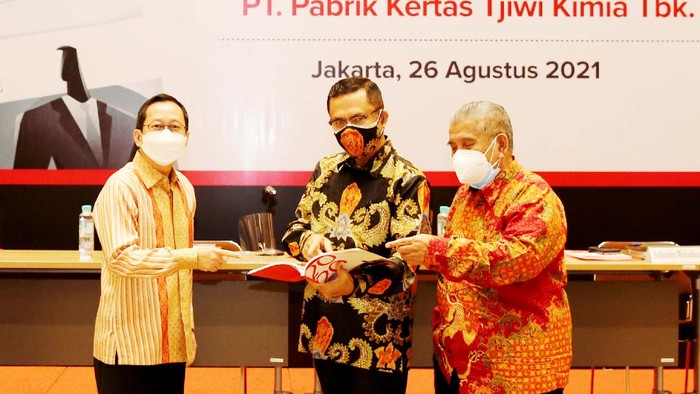Ekspor Turun, Laba Twiji Kimia Tetap Melejit Meski penjualan ekspor PT Pabrik Kertas Tjiwi Kimia Tbk. (TKIM) terkoreksi sepanjang semester I/2021. Emiten grup Sinarmas itu mencetak penjualan US$524,11 juta atau naik 16,46 persen year-on-year (yoy).
