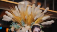 Di Instagramnya, Helena memang sering membagikan gaya hidupnya yang mewah dalam kesehariannya. Termasuk saat menikmati jus jeruk di restoran mewah ini. Foto: Instagram @helenalim899