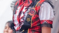 Zahra Nur Khaulah atau dikenal sebagai Ara JKT48 resmi dikeluarkan dari girlband JKT48. Pihak manajemen JKT 48 mengumumkan rilis ini lewat website resmi JKT48.com. Foto: instagram @aratears
