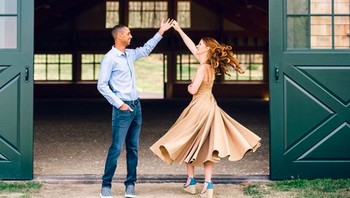 Tidak ada produk Apple yang melalui pintu rumah saya, kata Melinda dalam sebuah wawancara dengan New York Times. Ia mengaku tidak pernah menggunakan perangkat Apple. Demikian pula anaknya diminta menggunakan produk alternatif saja. Foto: Instagram