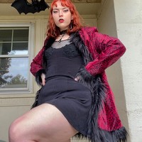 Terlalu percaya diri  tidak menarik. Ini bentuk penyangkalan, komentar netizen. Foto: dok.Instagram/@lovejessicablair