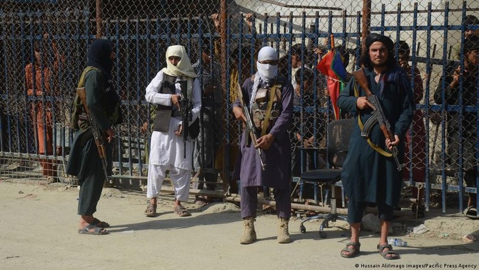 Kenapa Invasi Taliban Bebani Hubungan AS dan Pakistan?