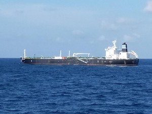 KRI John Lie Tangkap Tanker MT Strovolos Buron Kamboja di Kepri