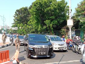 Klasik Alasan Pengemudi Kena Ganjil Genap hingga Diputar Balik