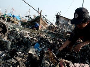Ternyata Penyebab Miskin Bukan karena Malas Bekerja, Ini Penjelasan Pakar Unair