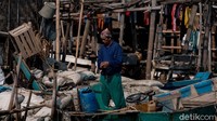 Begini suasana permukiman di Dadap, Tangerang, Banten, Kamis (26/8/2021). Sebagian besar mata pencaharian mereka adalah nelayan.  