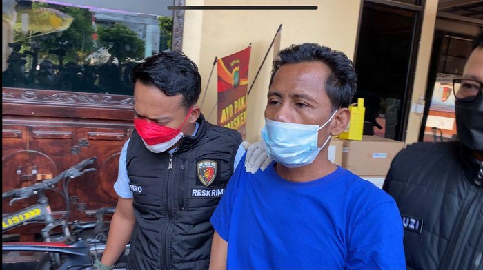 Polisi menangkap pelaku pemalakan di lokasi proyek di Kembangan, Jakbar
