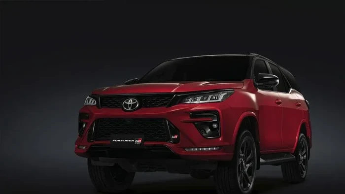 Toyota Fortuner GR Sport 2.8 Toyota Fortuner GR Sport 2.8