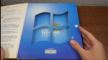 Saat dibuka akan disambut dengan ikon Windows ikonik. Foto: dok Michael MJD/YouTube