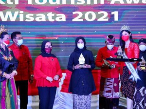 Banyuwangi Raih Trisakti Tourism Award 2021
