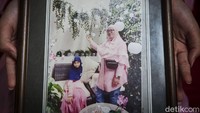 Aisyah yang sejak kecil tinggal hanya dengan sang Ibunda terpaksa mengikhlaskan kepergian sang ibunda di usianya yang belia. Aisyah yang bercita-cita ingin menjadi dokter tersebut kemudian juga sempat dinyatakan positif dan harus di isolasi selama 14 hari di rumah lawan covid milik Pemerintah Kota Tangerang Selatan.