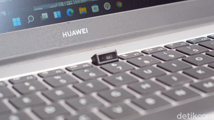 Huawei MateBook D15 2021