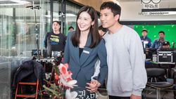 5 Pasangan Drama Korea Berawal Cinlok Berakhir di Pelaminan