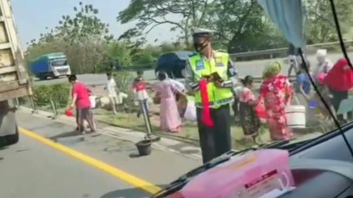 Kecelakaan di Tol Merak