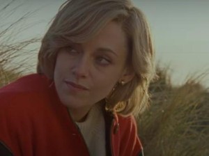Jadi Putri Diana, Kristen Stewart Hampir Tak Dikenali di Film Spencer