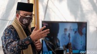 Dan hari ini dunia menengok ke Indonesia dengan rasa cengang, betapa kita bisa menjalani masa ujian kemarin dengan baik dan sekarang kita berada di fase yang jauh-jauh lebih aman, ujar Anies. Andhika Prasetia/Detikcom/File.
