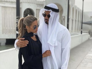 Most Pop Sepekan: Potret Model Dilamar Miliuner Playboy dengan Cincin Rp 28 M