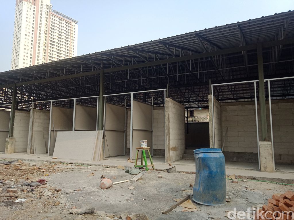 Perbaikan Pasar Kambing (Pasar Lontar) Tanah Abang yang habis terbakar April lalu, 27 Agustus 2021. (Nahda Rizki Utami/detikcom)