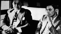 Nama Al Capone kian populer setelah dirinya dipindahkan ke penjara Alcatraz pada tahun 1934. Alcatraz sendiri dikenal sebagai penjara terseram di dunia karena menjadi rumah bagi tahanan kelas kakap AS. Perjalanan Al Capone pun berakhir pada tahun 1947 saat ia dinyatakan meninggal akibat serangan jantung di rumahnya. Al Capone tutup usia di umur 48 tahun. Jenazahnya pun kemudian dimakamkan di pemakaman Mount Olivet, Chicago hingga kemudian dipindahkan ke Mount Carmel di Hillside, Illinois, tahun 1950. Getty Images/Hulton Archive.