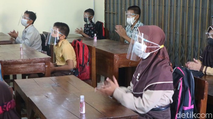 Simulasi PTM terbatas di Kudus, 27/8/2021