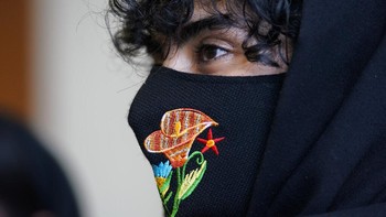 Belum diketahui bagaimana ke depannya perjalanan Afghan Dreamers usai dievakuasi. Tetapi, sejumlah universitas di seluruh dunia, termasuk beberapa di Amerika serikat menawarkan beasiswa kepada tim robotika in Foto: AP/Eduardo Verdugo