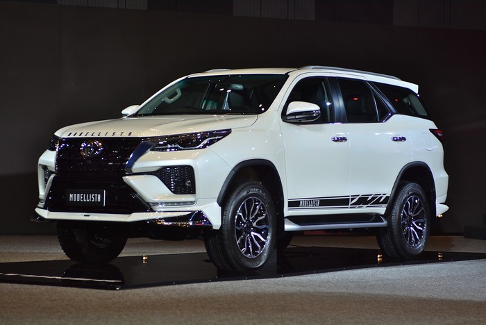 Toyota Fortuner Modellista di Thailand