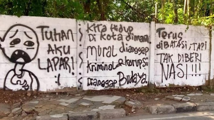 Tulisan Tuhan Aku Lapar di tembok Jl Kartini, Depok (dok.istimewa). Foto dari akun Instagram @depok24jam