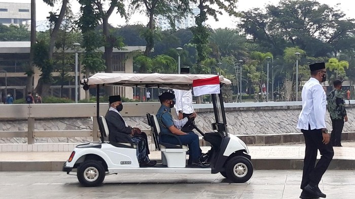 Wapres Maruf Amin Tinjau Terowongan Silaturahmi
