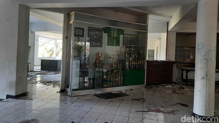 wisma persebaya karanggayam
